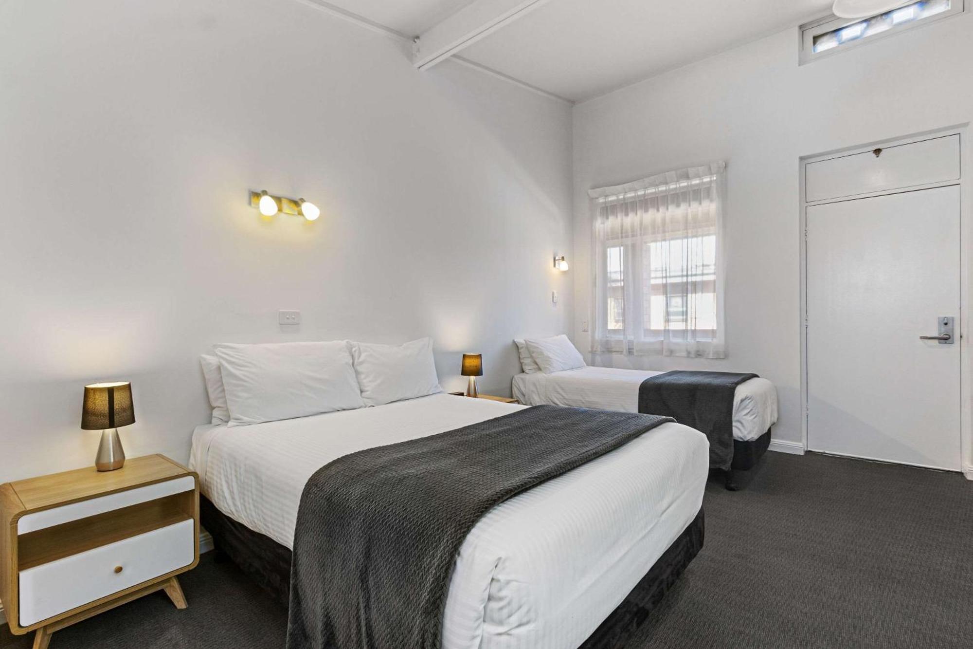 Econo Lodge East Аделаида Экстерьер фото