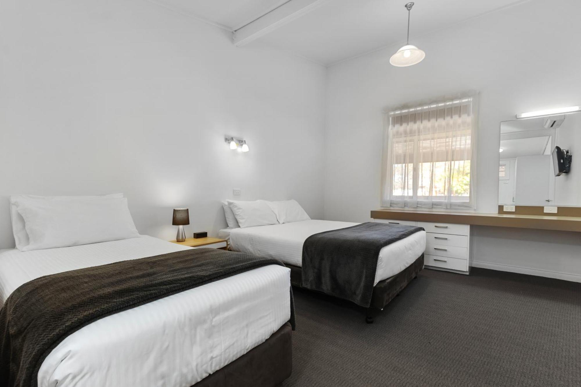 Econo Lodge East Аделаида Номер фото